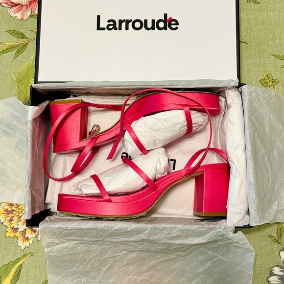 Larroude Pink Platform Gio Sandals - Picture 8 of 11